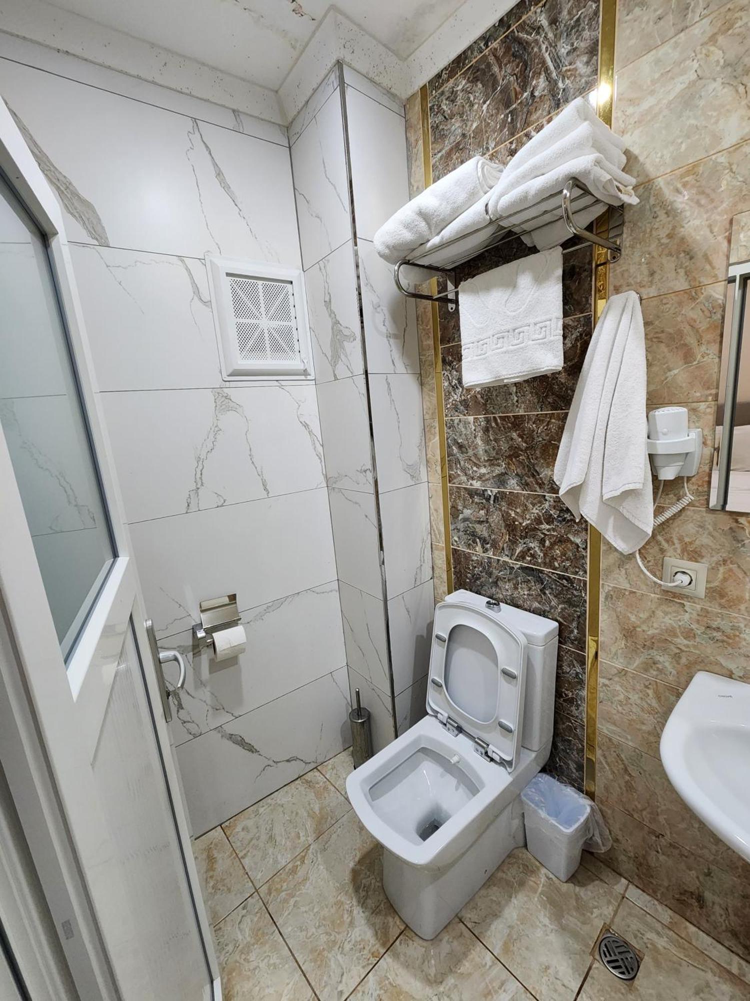 Esa Apart Hotel Trabzon Exterior photo